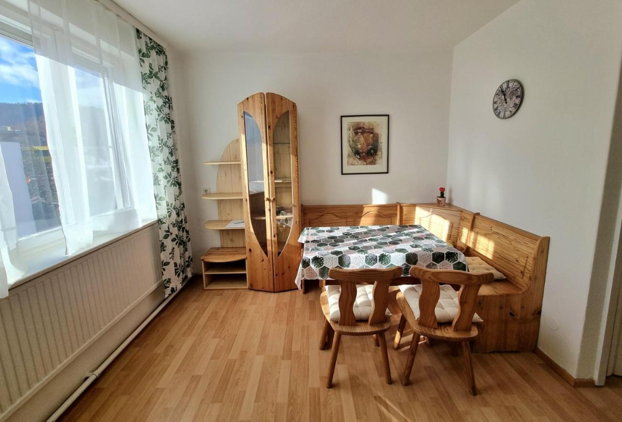 Holiday Apartment 2 วิลลาค ภายนอก รูปภาพ
